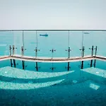 Stunning 1 Bed In Trilogy, Seafront 아파트 *