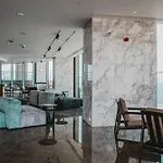 Apartamento Stunning 1 Bed In Trilogy, Seafront *