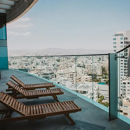 Stunning 1 Bed In Trilogy, Seafront 度假村 利马索尔