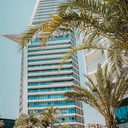 Stunning 1 Bed In Trilogy, Seafront 利马索尔