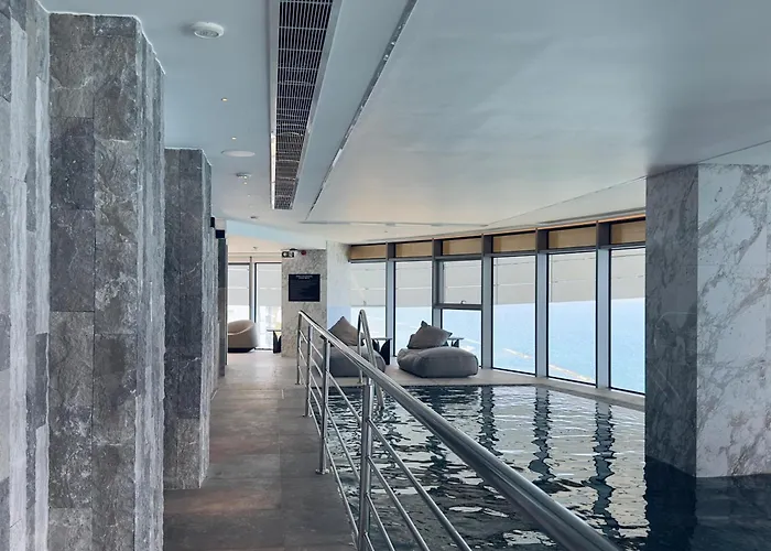 Resort Stunning 1 Bed In Trilogy, Seafront *