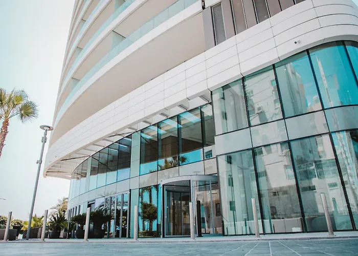 Stunning 1 Bed In Trilogy, Seafront * Limasol