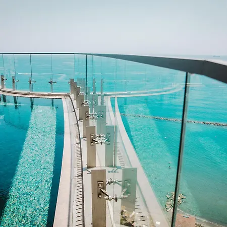 Stunning 1 Bed In Trilogy, Seafront Resort Limassol