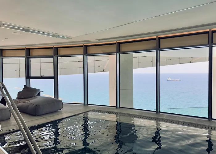 Rezort Stunning 1 Bed In Trilogy, Seafront *